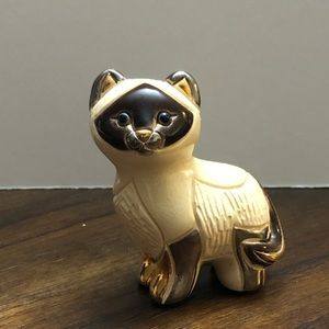DeRosa Rinconada Siamese cat figurine